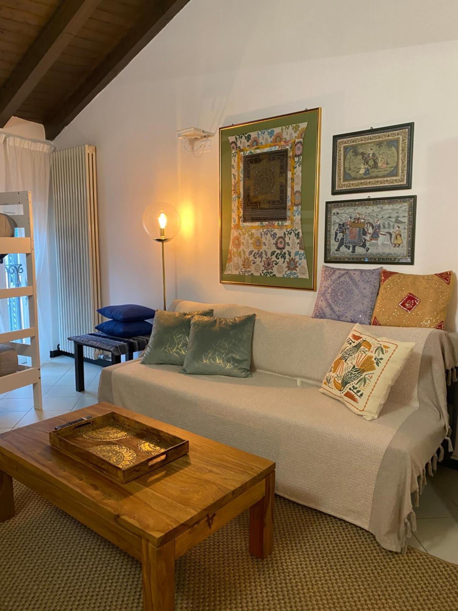 La Mansardina Di San Leonardo Apartman Bergamo Kültér fotó