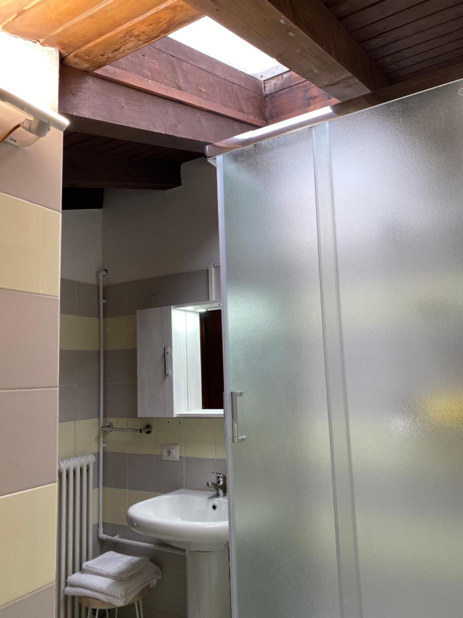 La Mansardina Di San Leonardo Apartman Bergamo Kültér fotó