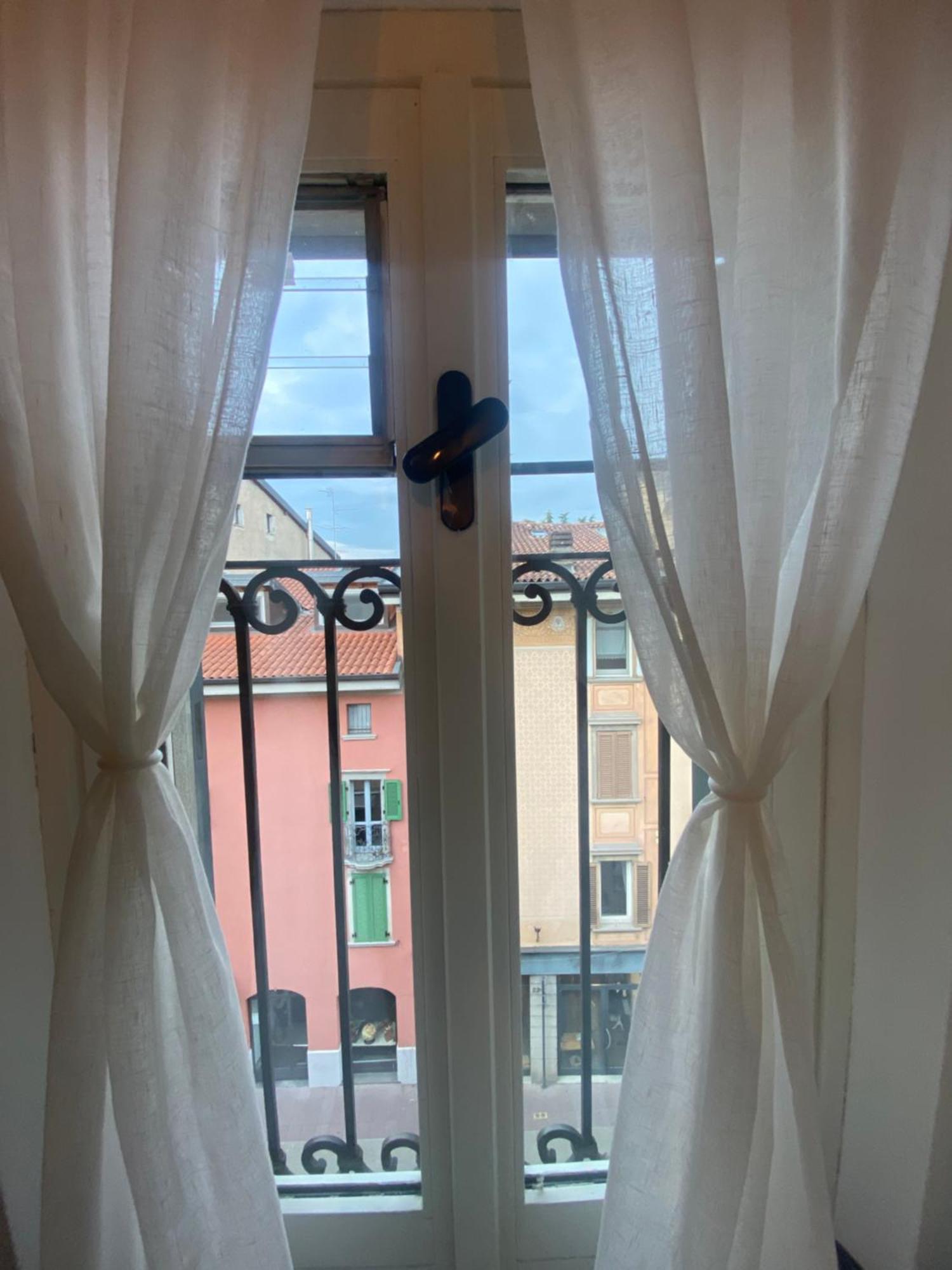 La Mansardina Di San Leonardo Apartman Bergamo Kültér fotó